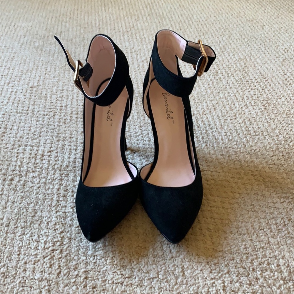 Brand new never worn black velvet stilettos